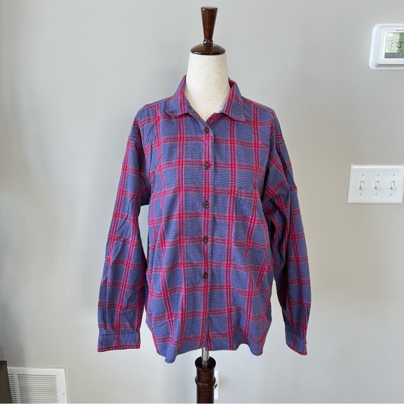 Patagonia Tops - Patagonia Vintage Plaid Checkered Button Down - Purple & Pink